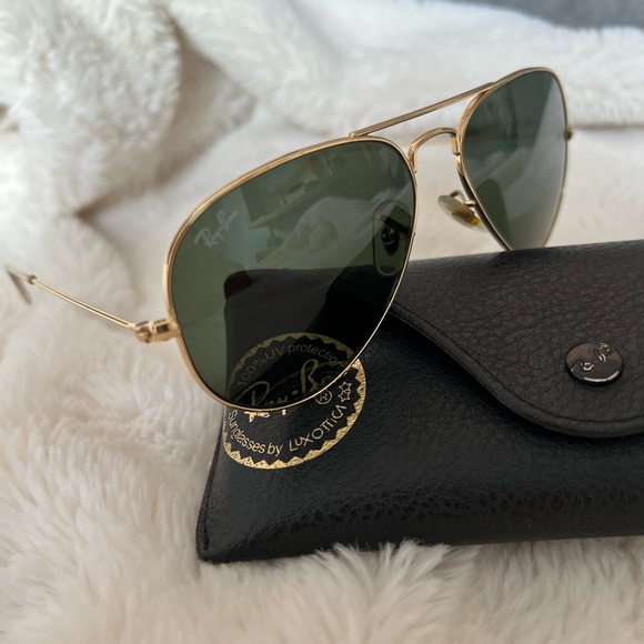 Ray-Ban Aviators in Gold and Black. main image 5